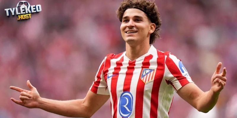 Arsenal chiêu mộ Julian Alvarez