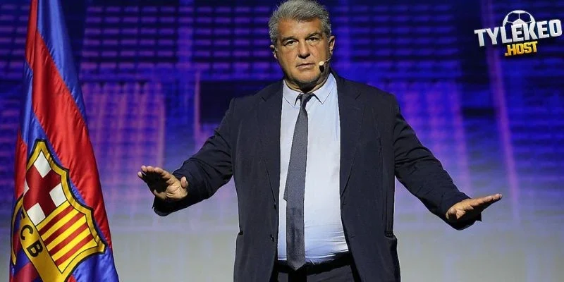 Diễn biến Laporta từ chức chờ tái cử